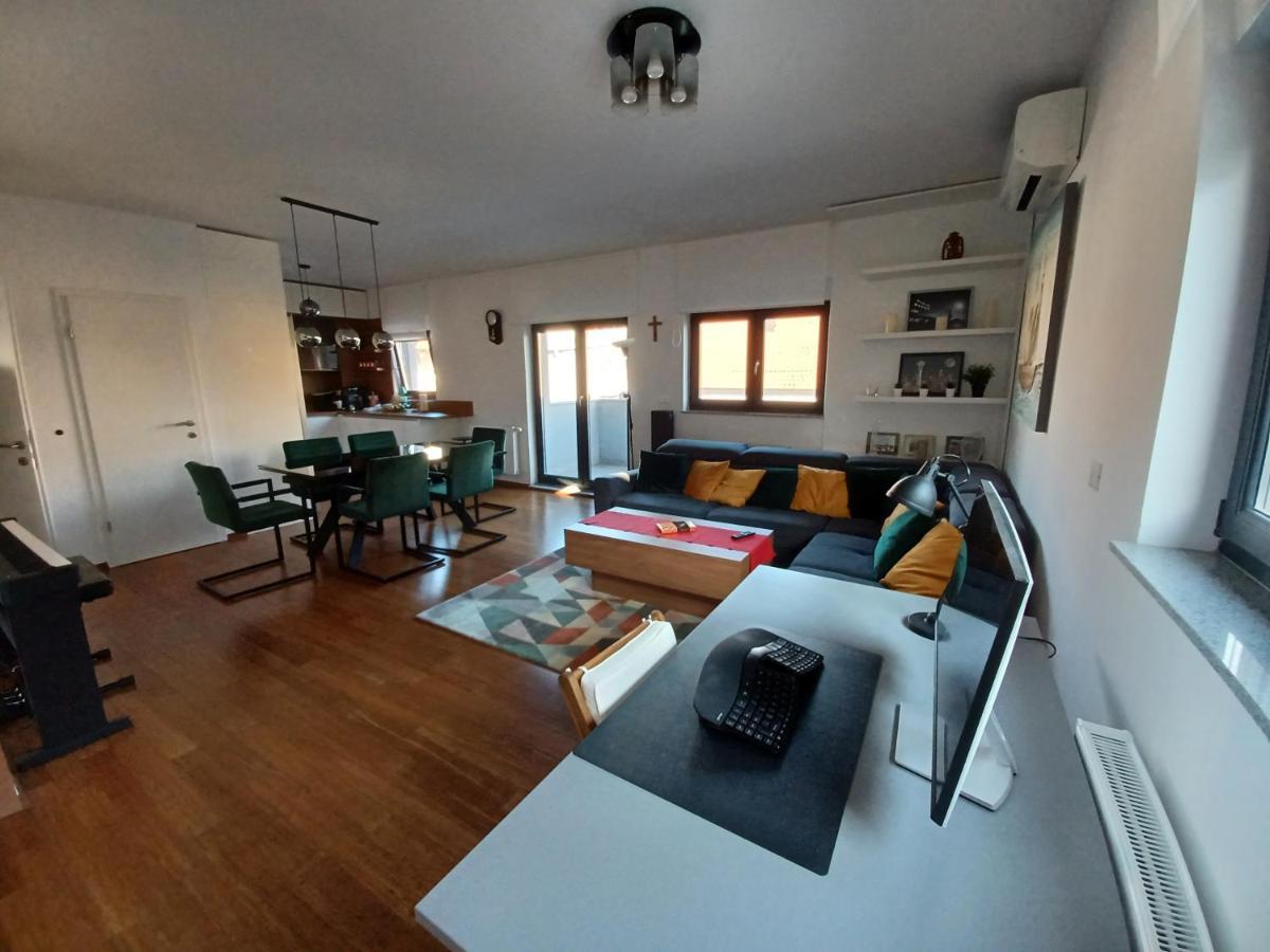 Modern 4-Star Luxury Apt - Wfh Ready, Free Parking Zagreb Eksteriør bilde