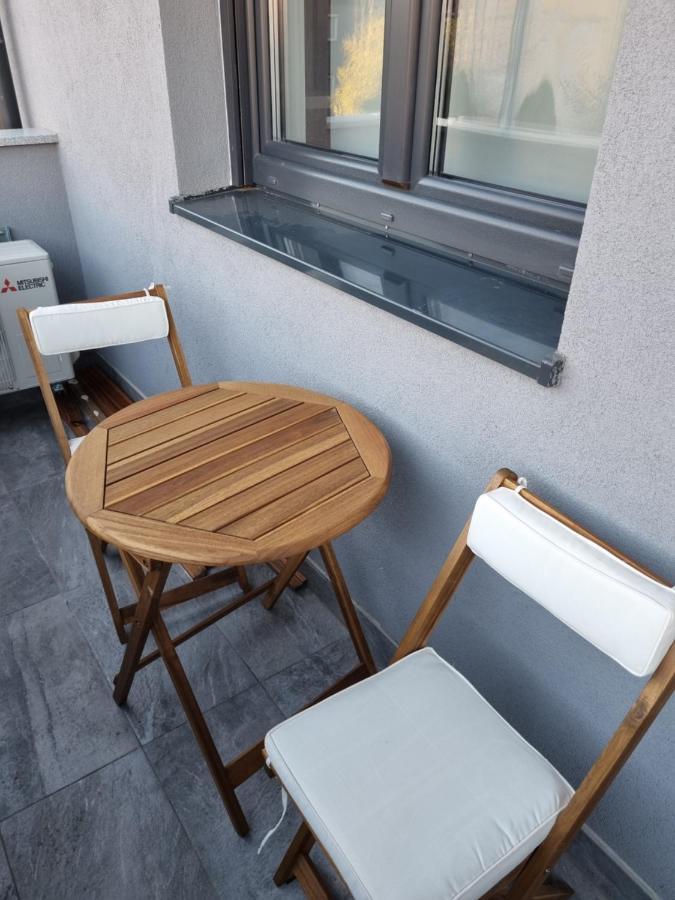Modern 4-Star Luxury Apt - Wfh Ready, Free Parking Zagreb Eksteriør bilde